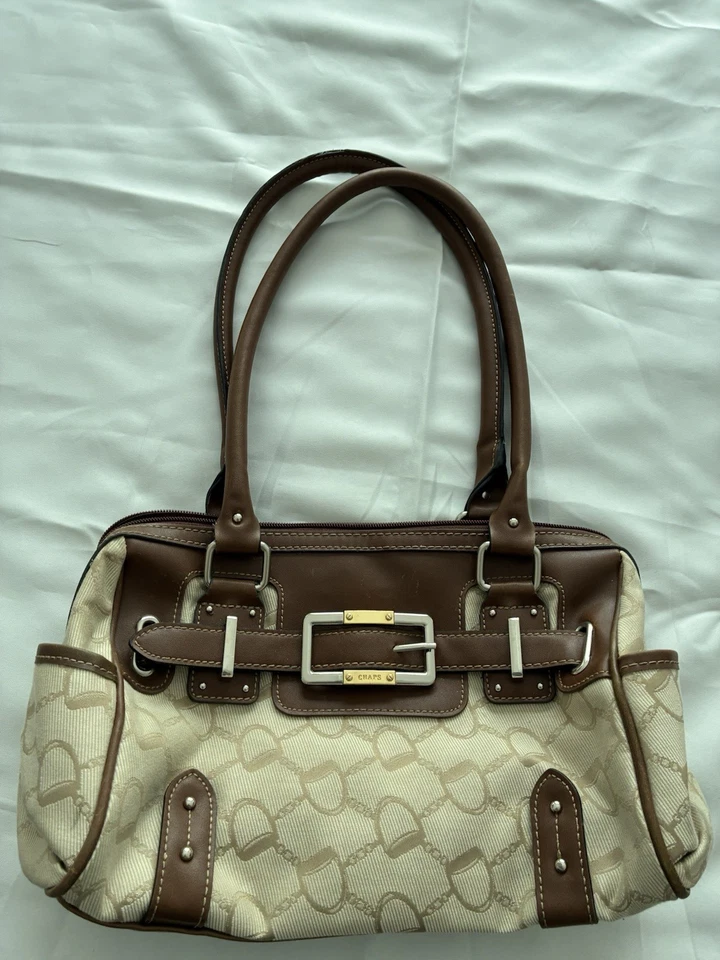 Cartera de hombro Chaps ecuestre marrón tostado imitación cuero ribete herrajes plateados Foto 1 de 4
