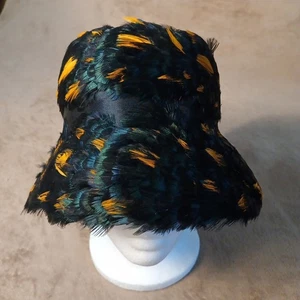 Vintage Womens Cloche Hat Feathers Irridescent Flapper 1940s - Picture 1 of 11