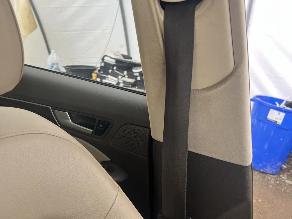 Cinturón de seguridad delantero VIN Fp 7º y 8º dígito cubo asiento compatible 09-17 AUDI Q5 211587 Foto 1 de 4