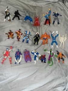 Lote De Colección 0de 20 Figuras PVC Superhéroes Marvel Todos Diferentes Personajes Años 90’s - Imagen 1 de 17