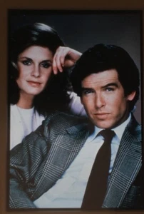 REMINGTON STEELE Pierce Brosnan 35mm Publicity Slides x7 - Picture 1 of 7