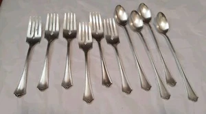 Oneida Chatauqua  4 ICE TEASPOONS & 6 SALAD FORKS  Community Vtg Silverplate - Picture 1 of 5