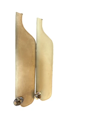 1967 1968 OEM CADILLAC DEVILLE SUN VISORS PAIR BEIGE COLOR AUTHENTIC Foto 1 de 4