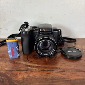 Cámara digital Kodak EasyShare Z1012 IS 10,1 MP con batería sin cargador SIN PROBAR - Imagen 1 de 9