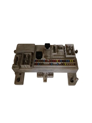 MÓDULO UNIDAD CONTROL CAJA FUSIBLES VOLVO V50 S40 C30 2006-2010 8690720 OEM Foto 1 de 4