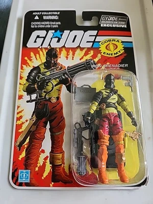 FIGURA HASBRO GI JOE COBRA DARKLON Iron Grenadier exclusiva del club 2016 cardada  Foto 1 de 4