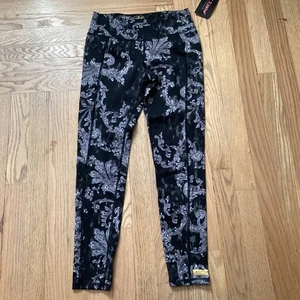 Betsey Johnson Damen Performance Leggings Gr. S schwarz mit Design - Bild 1 von 7