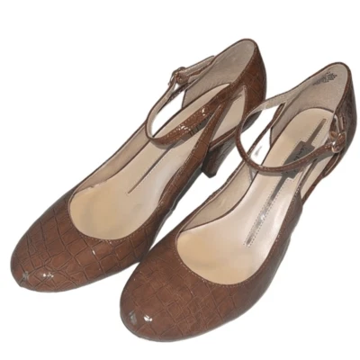 Bomba Sam & Libby Marrón Estampado Cocodrilo Charol Hebilla Punta Cerrada Talla 7.5 Foto 1 de 4