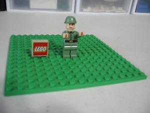 LEGO RETIRED INDIANA JONES RUSSIAN GUARD 1 FROM 2008 - Picture 1 of 5