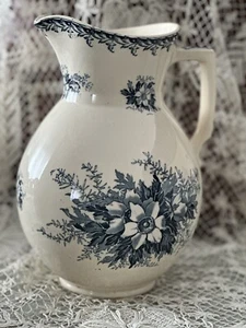 Antica brocca -Doria  Sarreguemines- ceramica francese /blu/decoro floreale - Foto 1 di 10