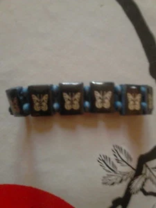 bracelet papillon en bois   - Picture 1 of 1
