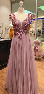 Abendkleid lang 36 Puderrosa, Blumen - Bild 1 von 3