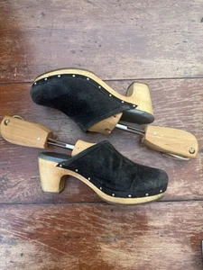 UGG Abbie Womens Clog Sz 7 Block Heel Black Suede Studded SlipOn Mules Shoes - Picture 1 of 5