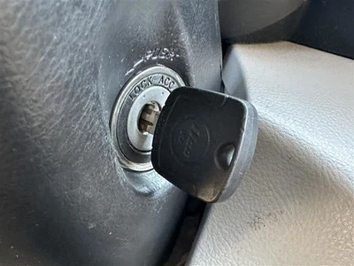 Interruptor de encendido con carcasa y llave 2006 07 08 09 10 11 12 Toyota Rav 4 Foto 1 de 4