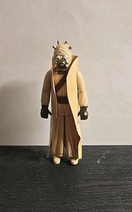 Vintage 1977 Star Wars Tusken Raider (Sand People) Action Figure With Cape NM - Picture 1 of 5