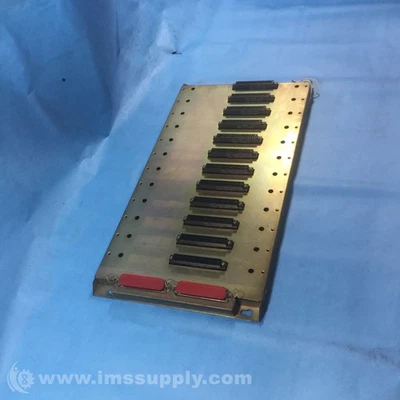 Base de montaje Yaskawa Electric JRMSI-B1027 Memocon-SC, 12 ranuras USIP Foto 1 de 4