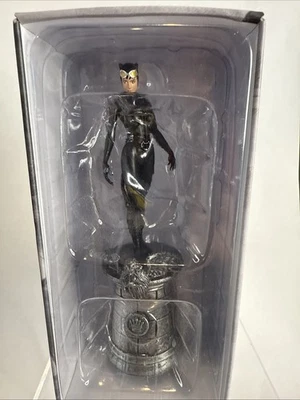THE Catwoman DC Comics CHESS COLLECTION BLACK QUEEN Metallic Eaglemoss Figure - Imagem 1 de 4