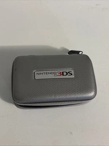 Zippered Carrying Case for Nintendo 3DS silver Officially Licensed - Picture 1 of 7