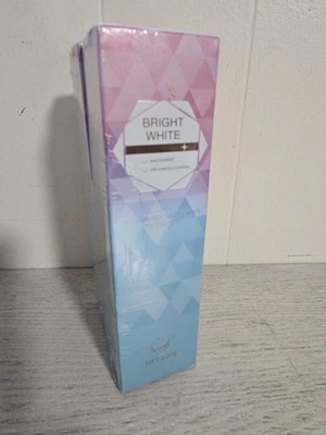 Pacote com 2 Pastas de Dentes Nicotinamida Brilhante Branco Brilhante 100g *3 Disponíveis* - Imagem 1 de 4