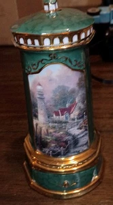 Caja de música de cerámica Thomas Kinkade Lighthouse Collection probada funciona - Imagen 1 de 6