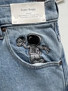 Hollister Light Wash Astronaut Graphic Super Baggy Jeans 30x32 - Picture 1 of 5