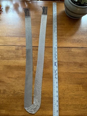 Bufanda/envoltura de collar vintage de malla metálica plateada de los años 60 Foto 1 de 4