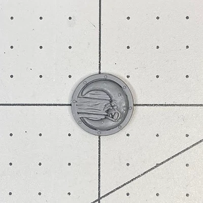 Vintage Oldhammer BAD MOON SHIELD Warhammer old world GW Gitz bitz Chaos AZ25 - Image 1 of 2