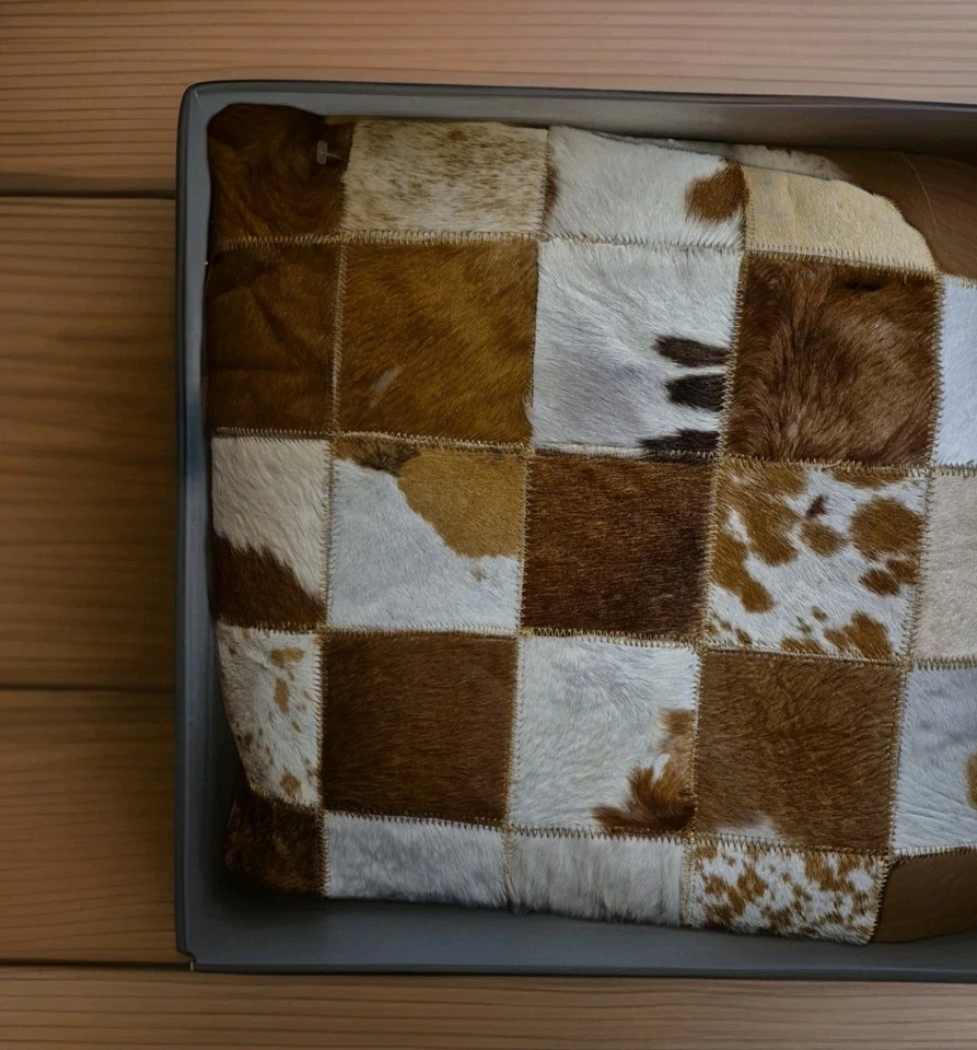 Almohada Western Cow Patchwork con Inserto Marrón 100% Cuero Cuero de Vaca 19" Cuadrado  Foto 1 de 4