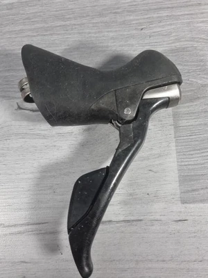 SHIMANO ULTEGRA SHIFTER 6800 ST-6800 RIGHT HAND 11 SPEED STI BIKE GEAR LEVER - Image 1 of 4