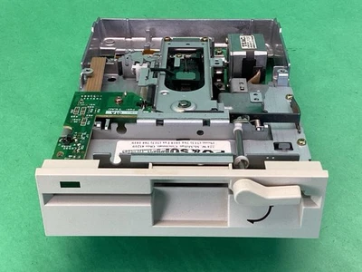 TEAC FD-55GFR Beige 5.25” Floppy Internal PC Green LED Disk Drive - UNTESTED - Image 1 of 4