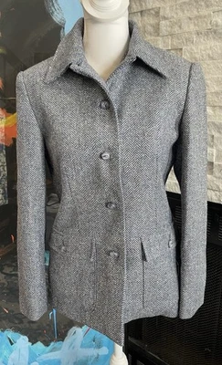 Vintage Talbot’s Grey Italian Wool Silk Blazer Fully Lined Petites Size 2P - Image 1 of 4