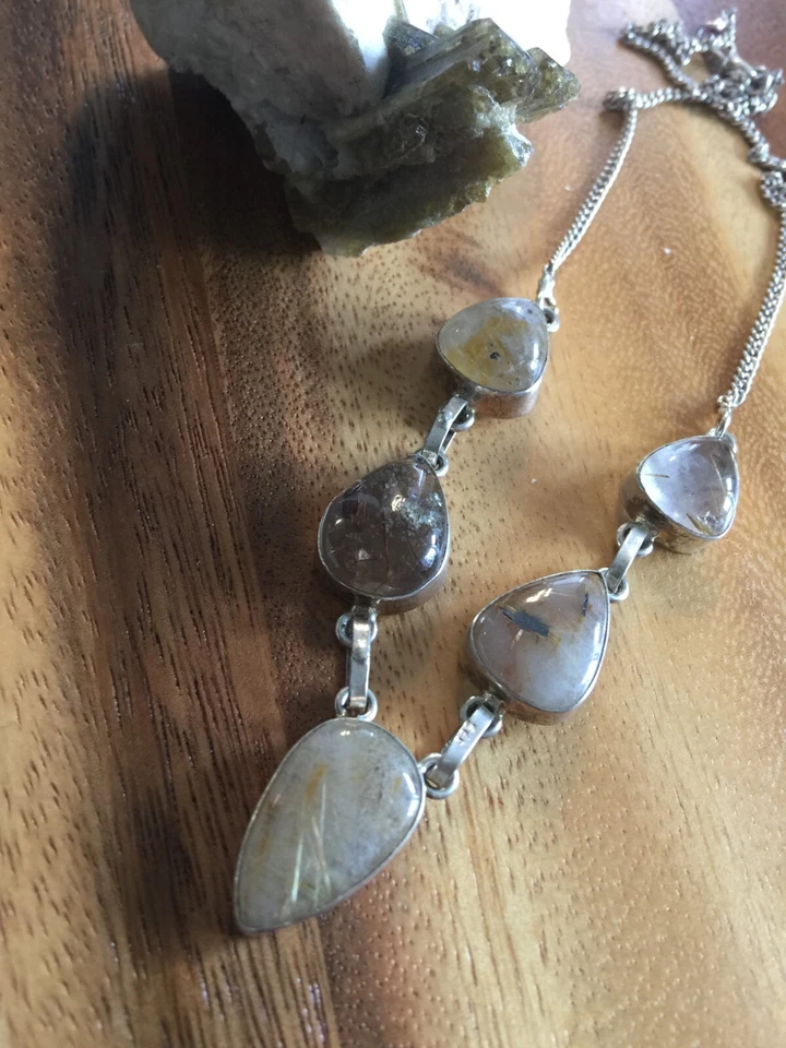 Hermoso collar de cuarzo rutilado Foto 1 de 1