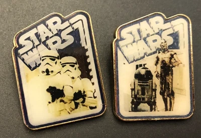 Disney pin 111925 113172 lot of 2 Star Wars R2D2 C-3PO Stormtroopers signs wear - Image 1 of 3