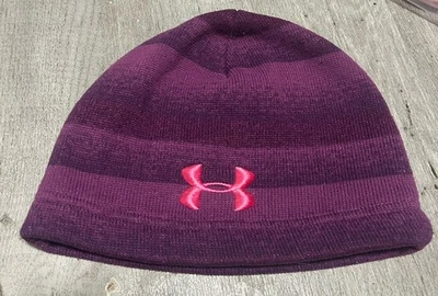 Under Armour女式豆豆紫色针织内衬冷齿轮冬季帽 — 第 1/4 张图片