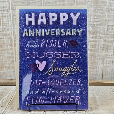 Tarjeta de felicitación de aniversario Hallmark azul brillo persona favorita amor Foto 1 de 4