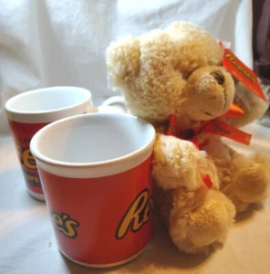 3 Reese's Coffee Mugs 2 Gallerie & 1 Bilico Corp & Miniature Plush Reese's Bear - Picture 1 of 7