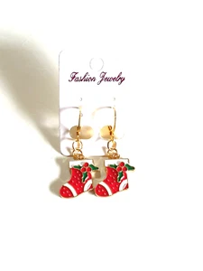 🎄Cute Holly Christmas Stocking Gold Plated Earrings🎄 - Picture 1 of 10