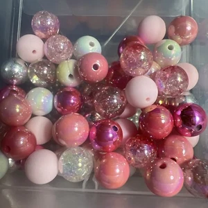 Beautiful Pink Multicolor Acrylic 16 Mm Beads - Picture 1 of 2