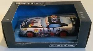 Scalextric C3839 Team GT lightning Spartan 1/32 slot car - Picture 1 of 7