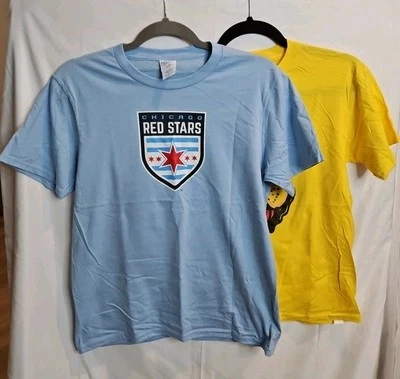 Lote de 2 camisetas con estampado gráfico azul y amarillo talla grande para niños Foto 1 de 4