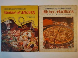 Favorite Recipes Presents Medley of Meats and Kitchen Auditions 2 Cookbooks - Imagen 1 de 15