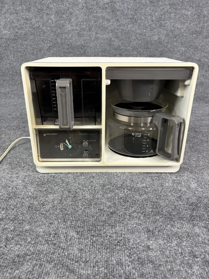 Black & Decker Spacemaker 10 Cup Drip Coffee Maker SDC2AG White Tested Working - Image 1 of 4