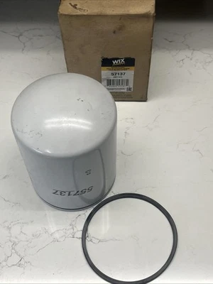 Wix Filter 57137 - Image 1 of 2