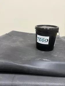 10' x 35' BLACK 60 MIL EPDM RUBBER ROOF W/ADHESIVE - Picture 1 of 1