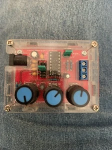 XR2206 Function Signal Generator Welded Assembled Sine Output 1HZ-1MHZ +DIY - Picture 1 of 3
