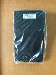 INTERRUPTOR DE PIE LINEMASTER JUNIOR Nº 121-S NSN 5930009495387 - Imagen 1 de 6