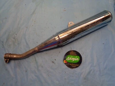 Silenciador de tubo de escape izquierdo EX 250 Ninja 2005 Kawasaki 94 01 02 03 04 07 Foto 1 de 3