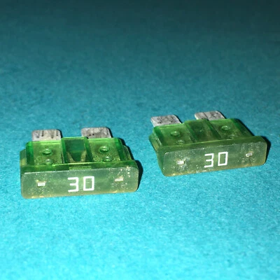 2 VOLVO 940 1991-1995 30A 30 AMP FUSE ALL 940 VOLVO FITS 1991 1992 1993 1994 - Image 1 of 4