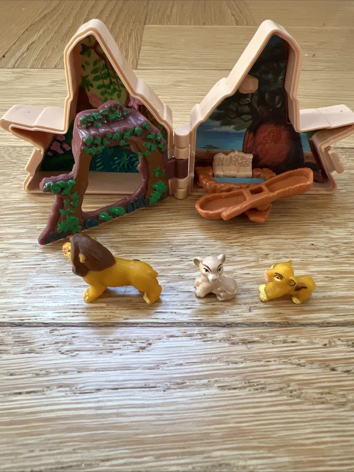 Mini Juego Pride Rock De Colección Disney El Rey León Polly Pocket 1995 Completo Foto 1 de 4