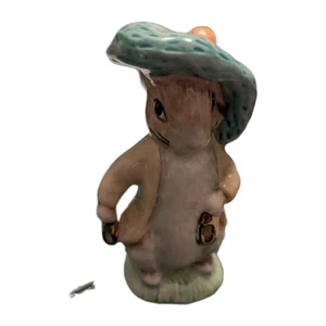 Fabulous Beswick Figurine Benjamin Bunny By Beatrix Potter 1997 Gold Special L29 - Picture 1 of 4